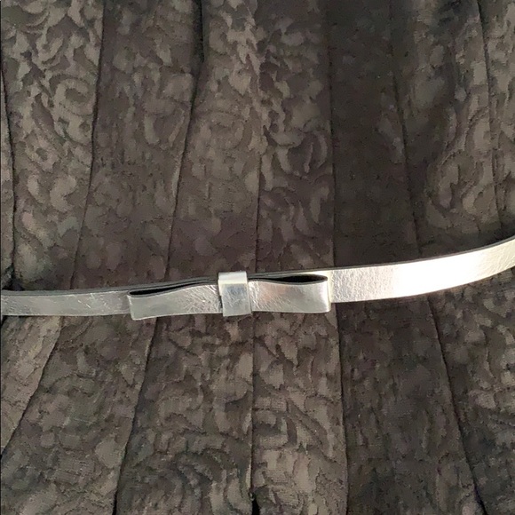 H&M tube mini dress with belt. - Picture 4 of 4